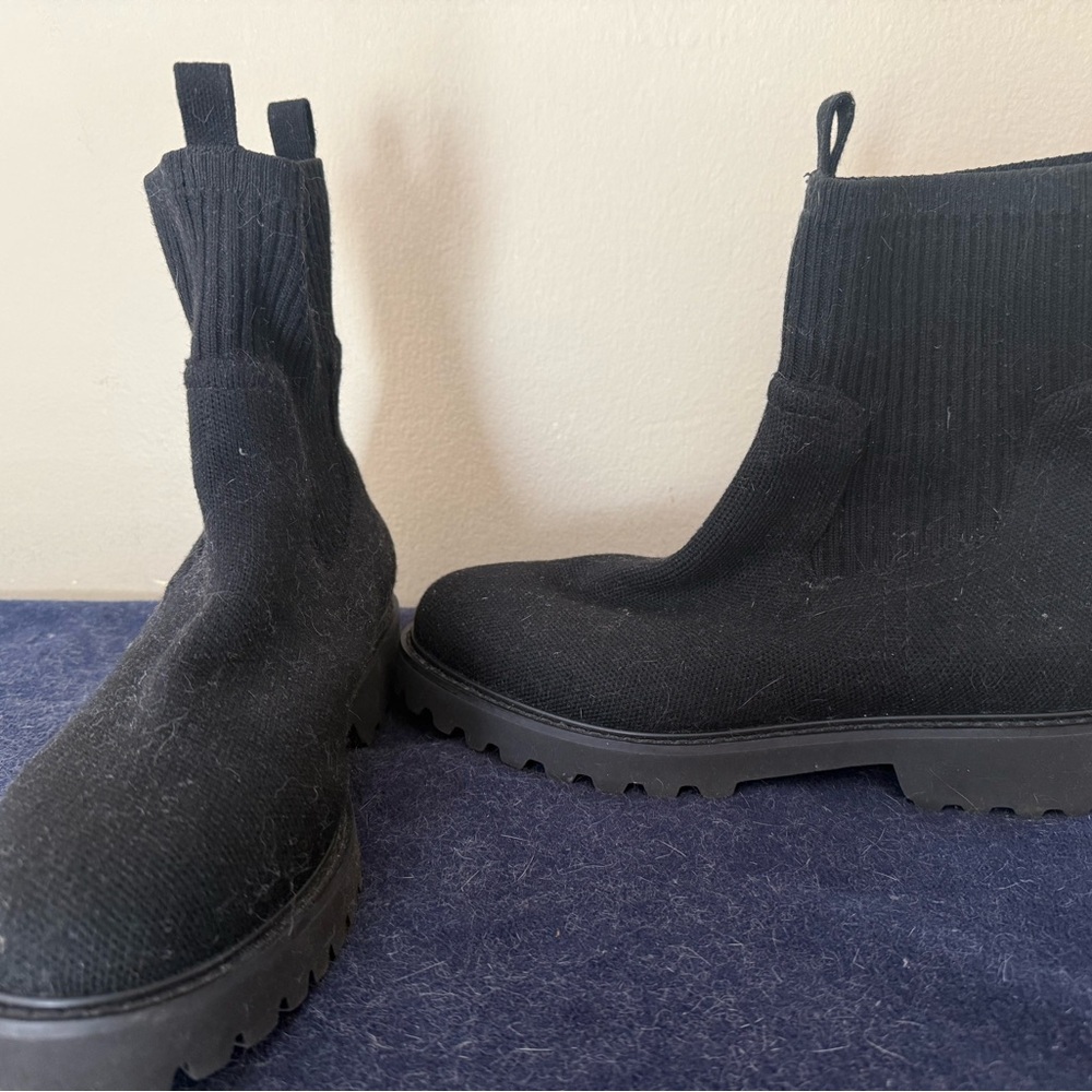 Vivaia Black Knit FLORA Top Ankle Boots - Size 41 - Picture 3 of 5